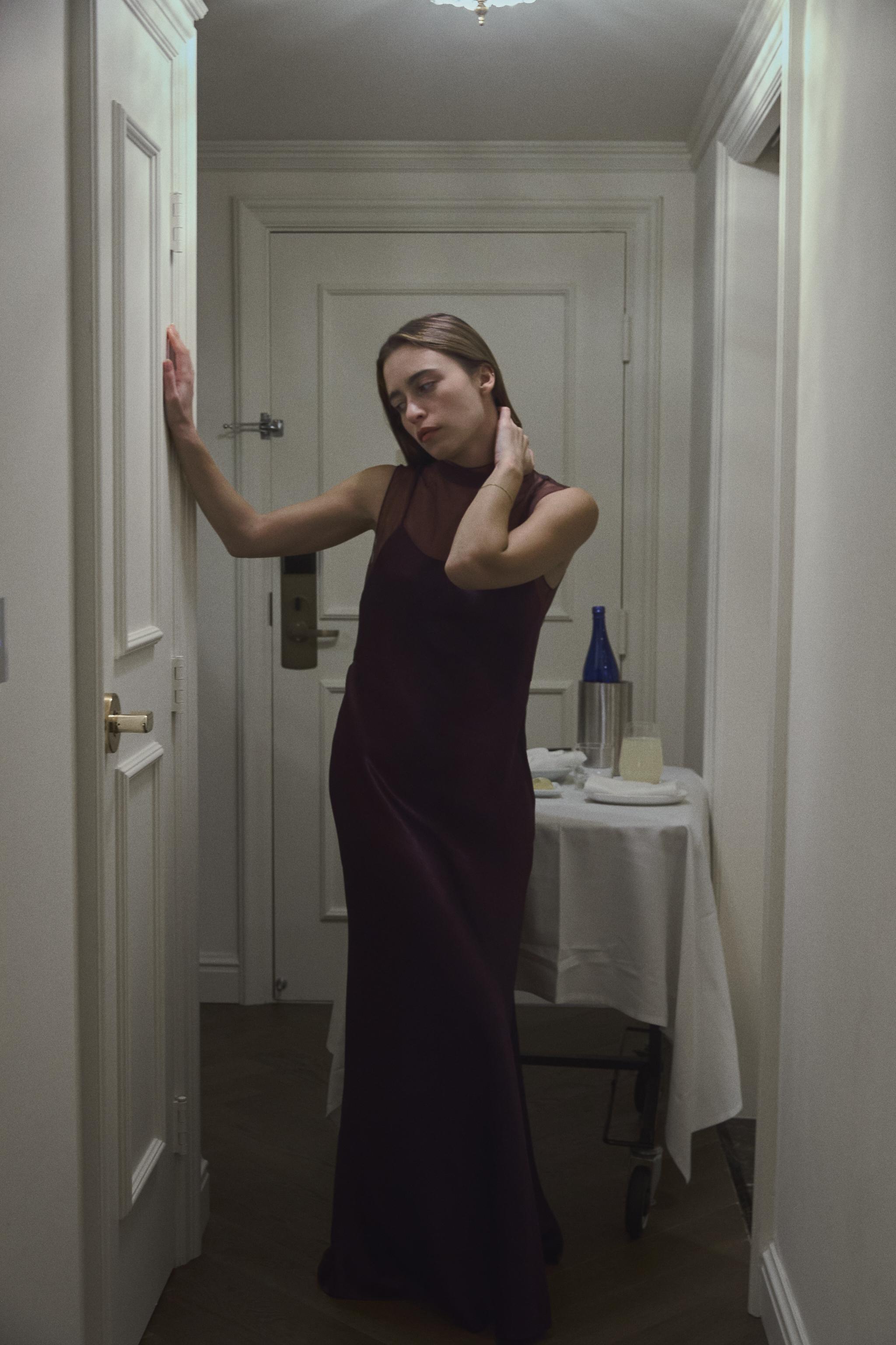 LONG SATIN EFFECT MESH DRESS